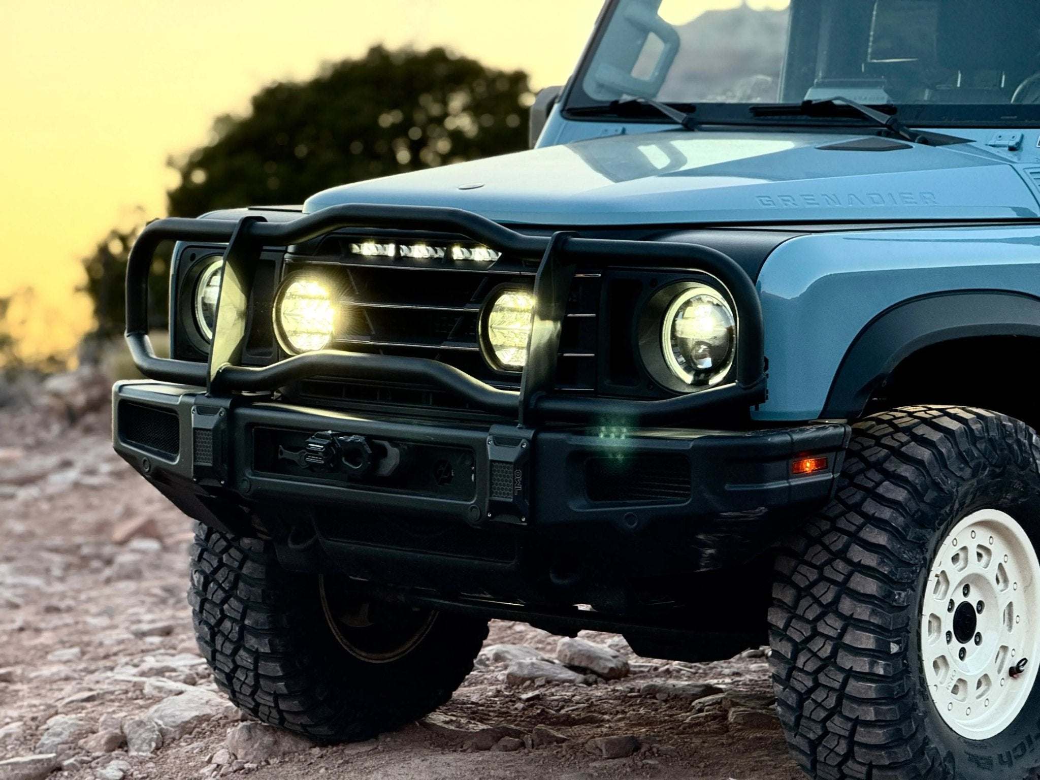 Grenadier Light Kit : 7" Grille - Image 7