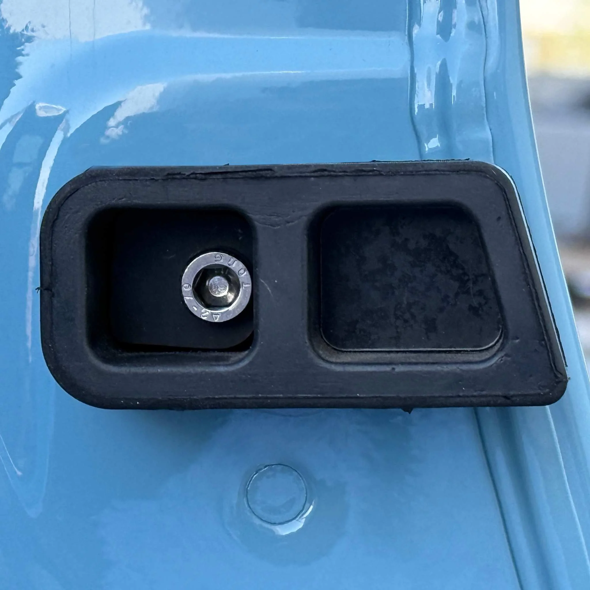 Grenadier Rear Door Washers - Image 4