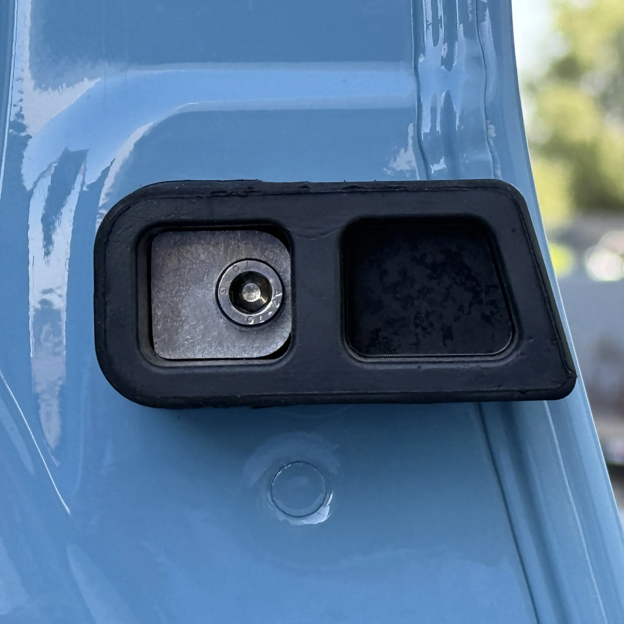 Grenadier Rear Door Washers - Image 5