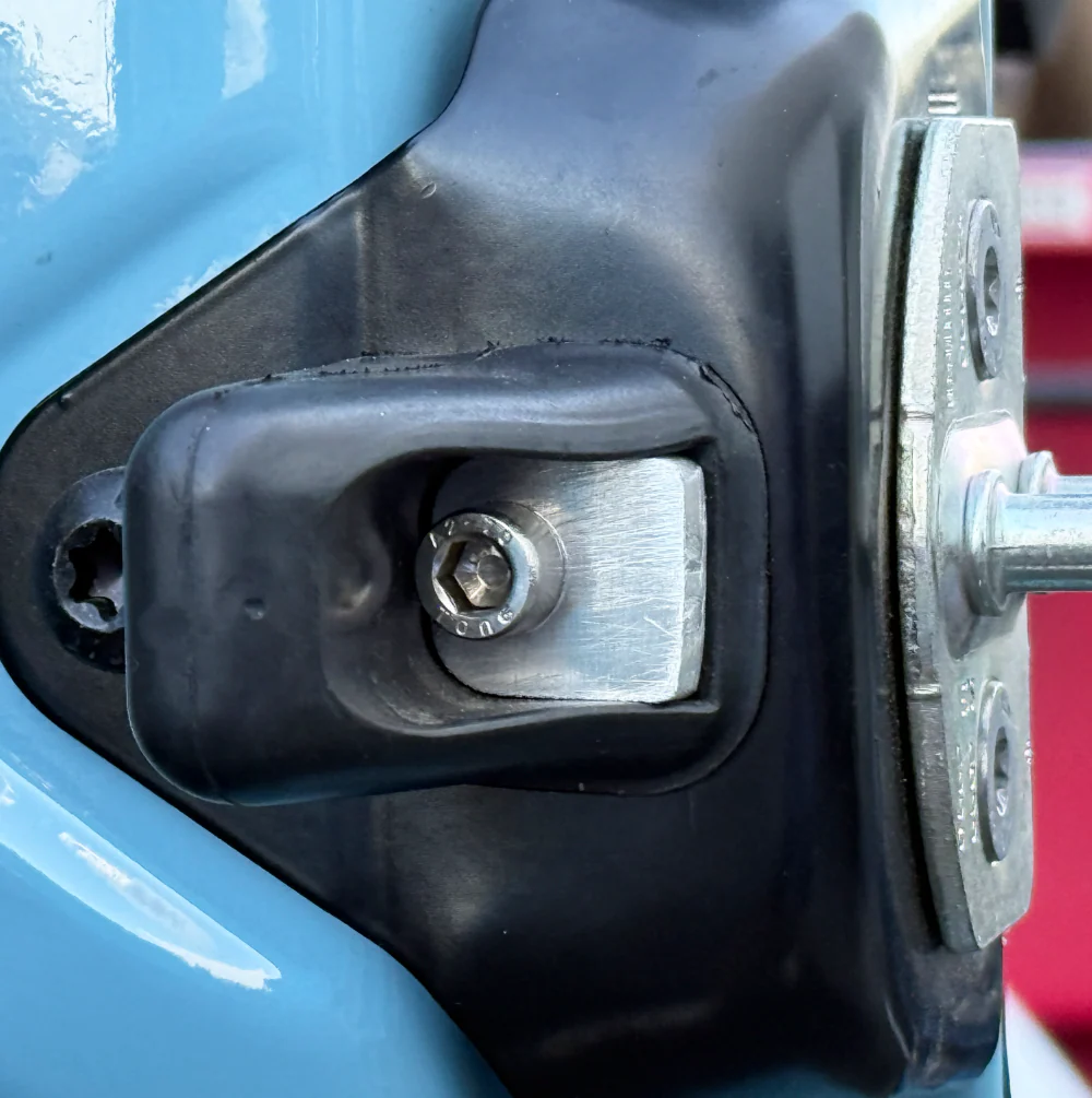 Grenadier Rear Door Washers - Image 7