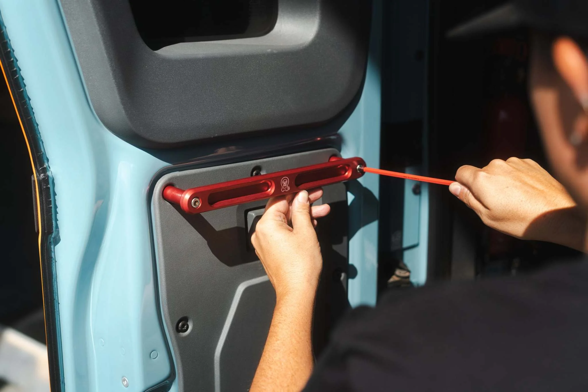 Grenadier Rear Tailgate Grab Handle - Image 4