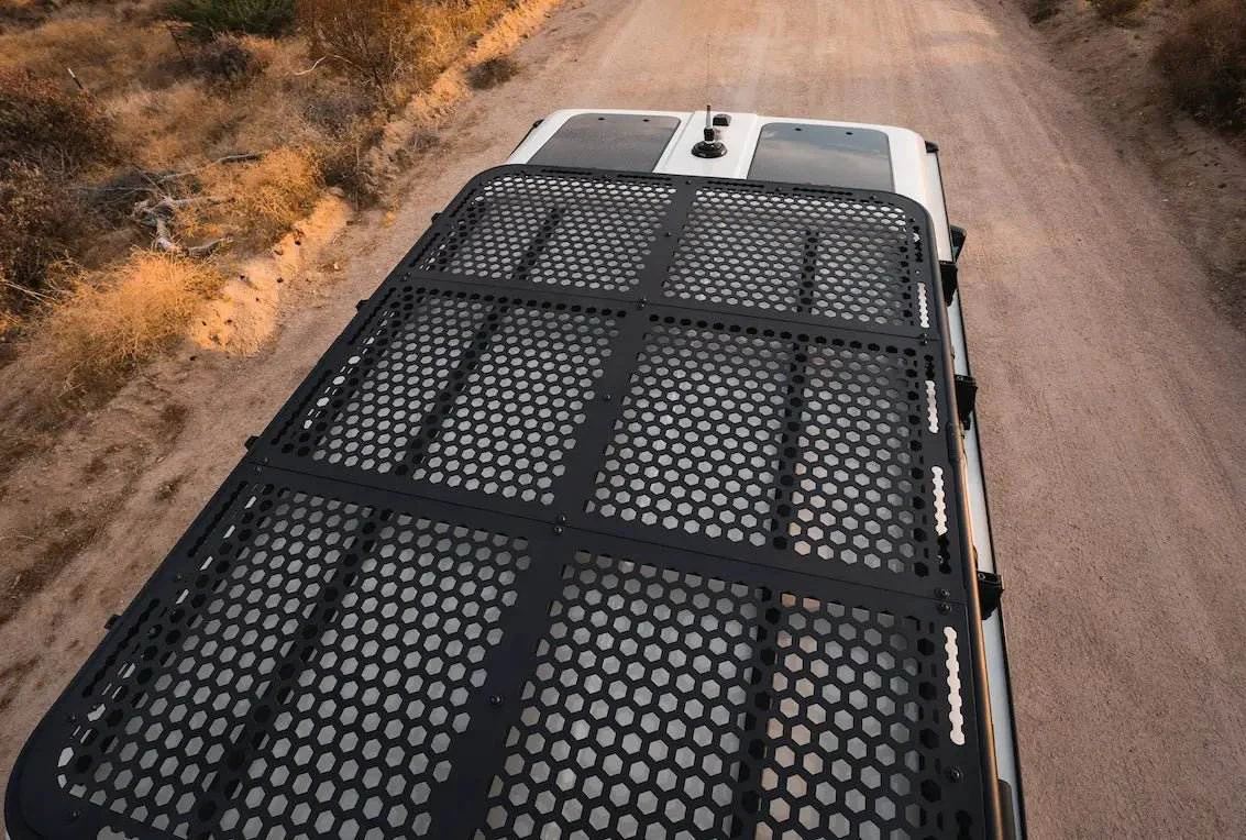 Grenadier Roof Rack : Flat Earth - Image 14