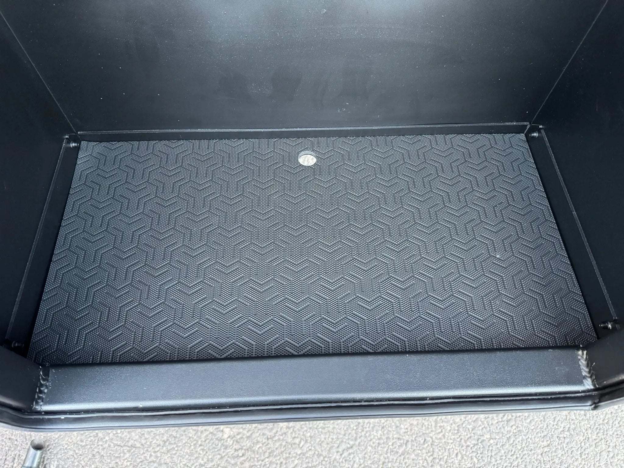 Van Storage Box: Alpine Box (Ski, Snowboard, Golf, Fishing) - Image 17